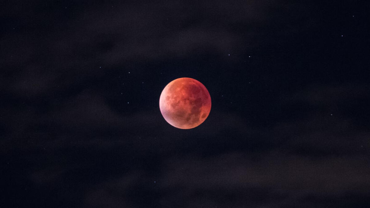 Eclissi lunare, in Campania si vedrà benissimo - 