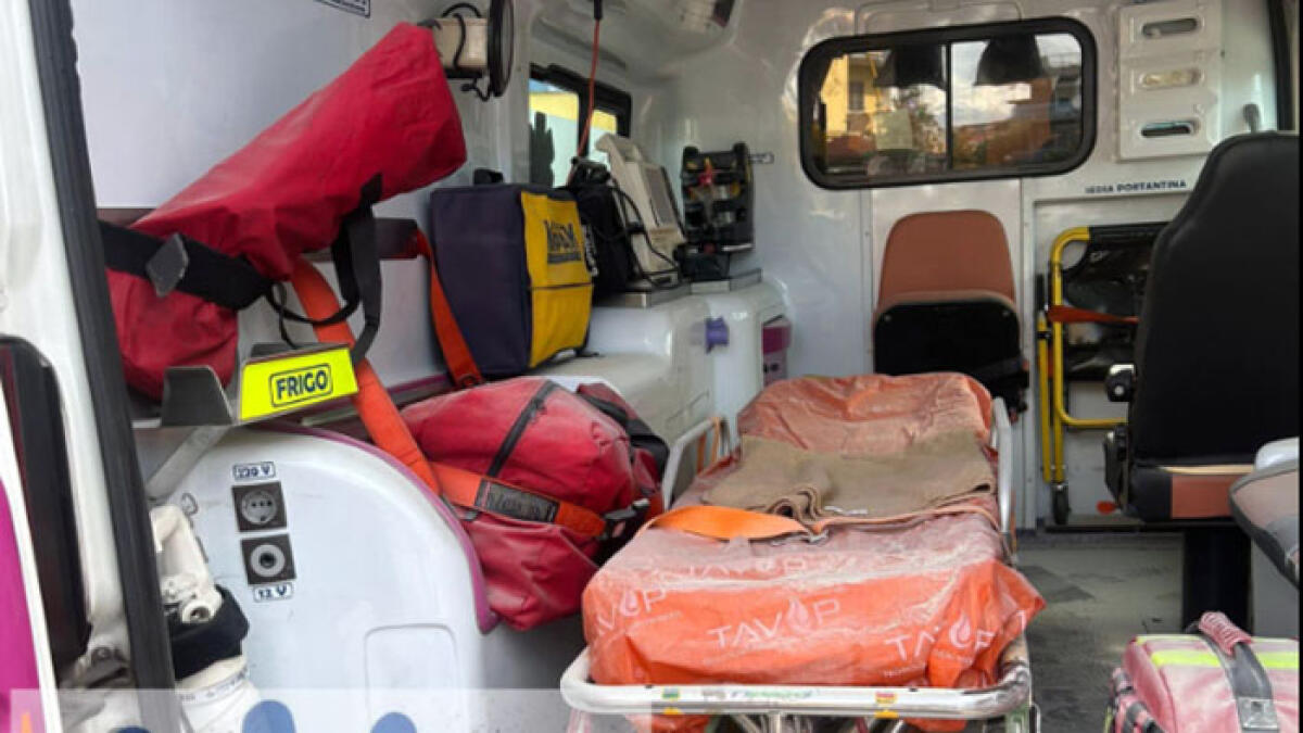 Donna carbonizzata, aveva ferite da arma da taglio