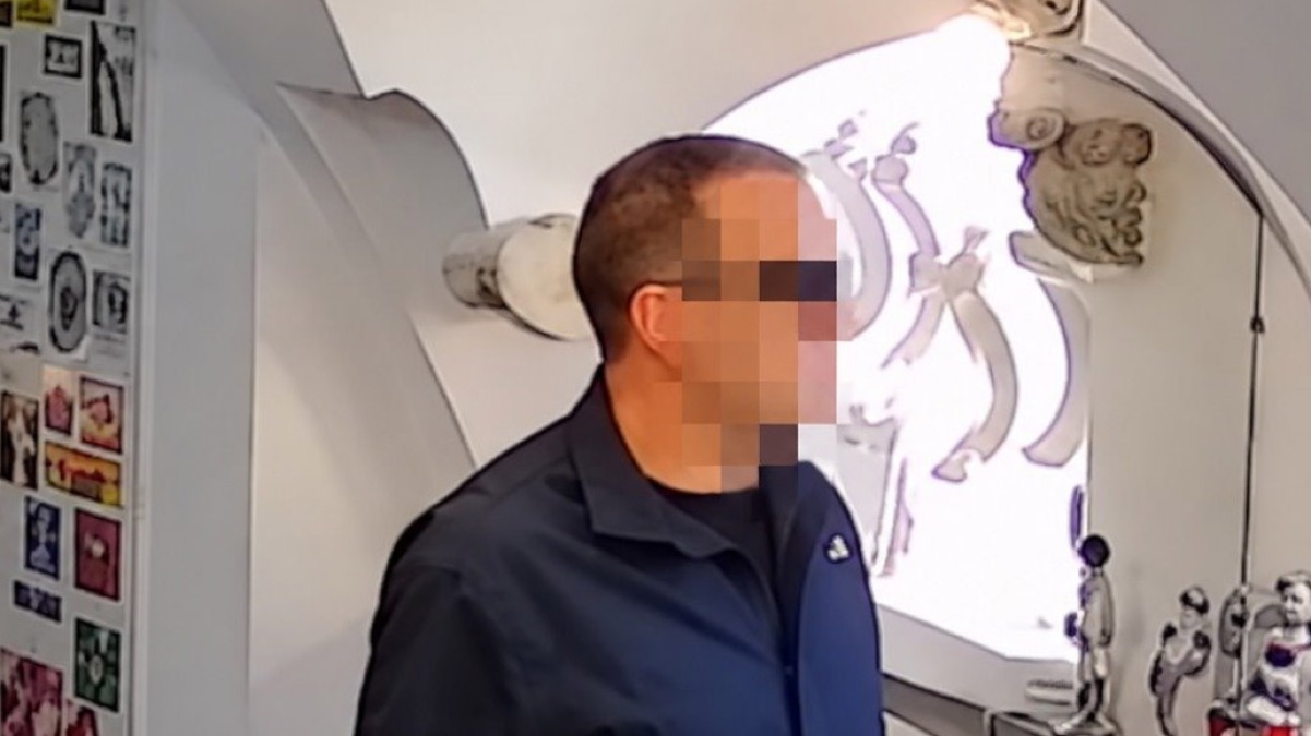 Entra in gioielleria e ruba collana: ripreso dalle telecamere - 