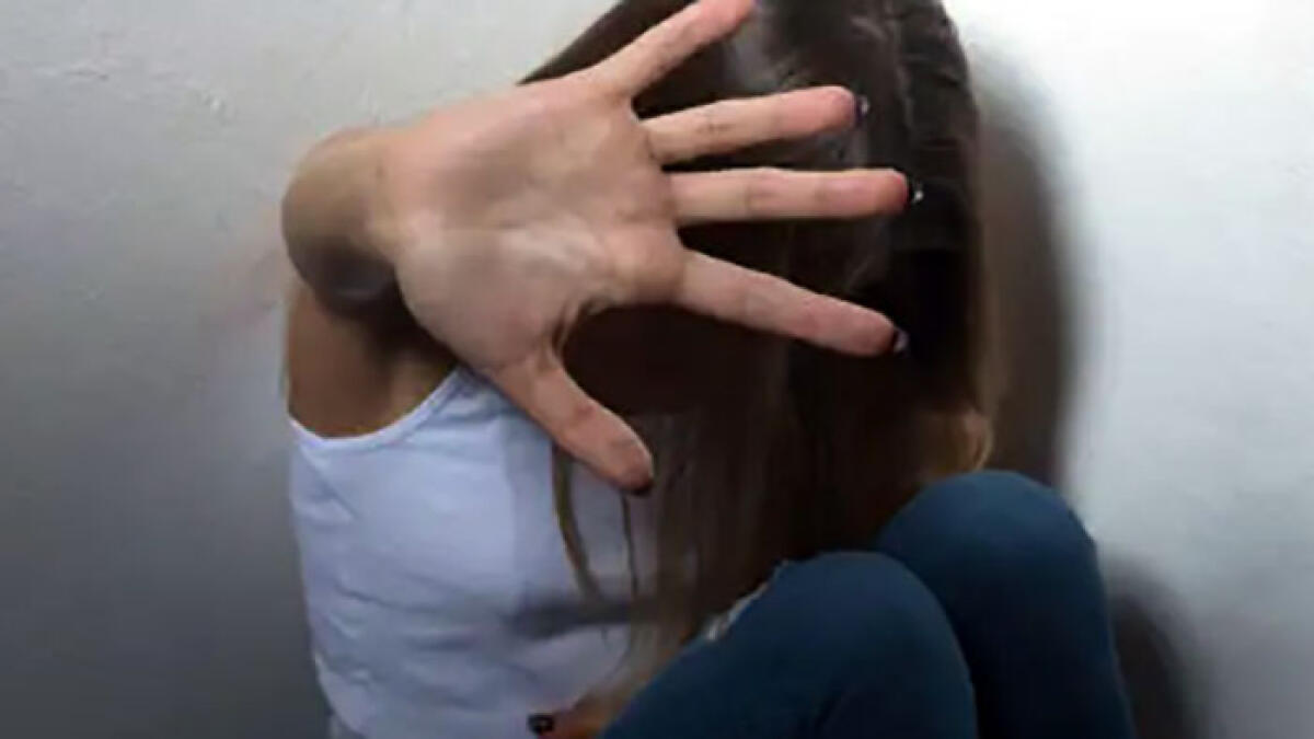 In difficoltà psicofisica, 16enne abusata - 