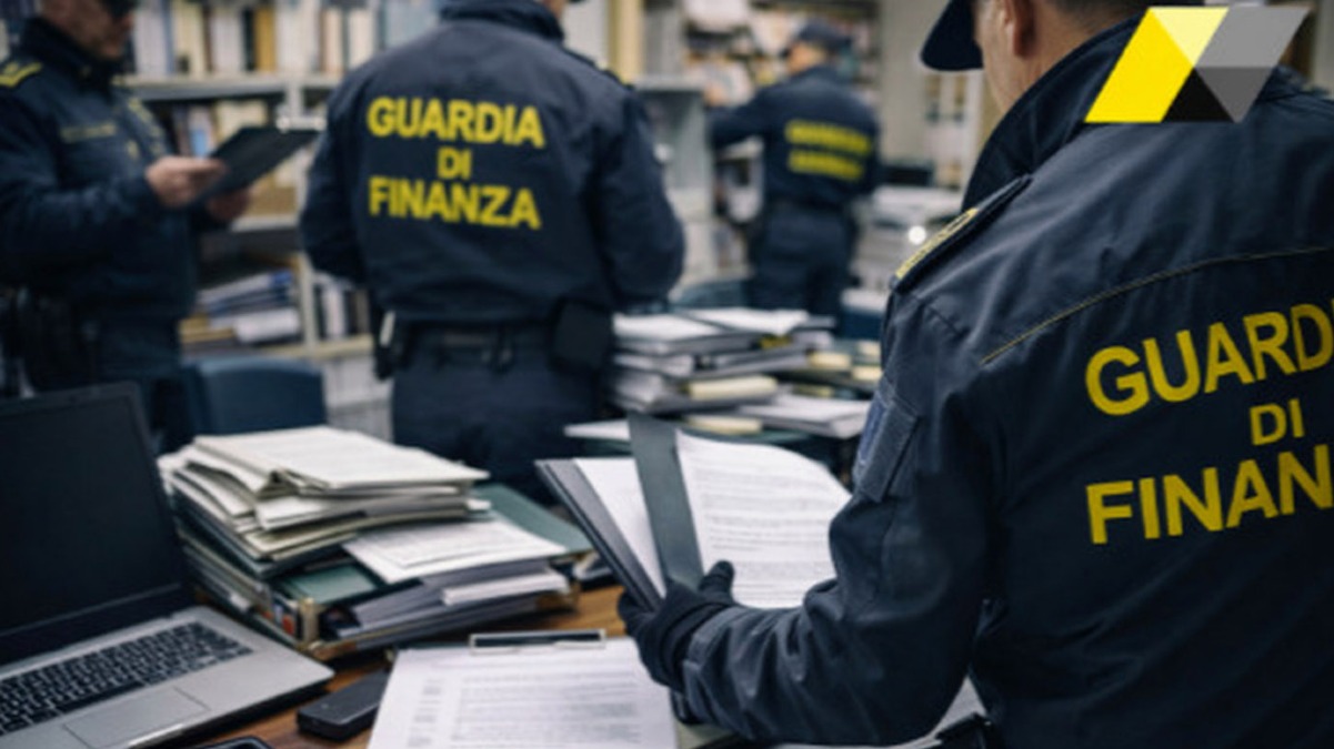 Cancelleria a prezzi stracciati grazie all'evasione: sequestri per due grossi store - 