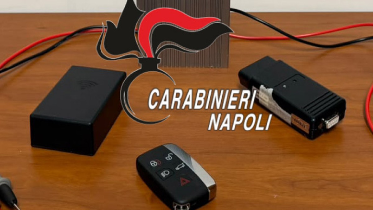In giro con jammer per rubare auto, arrestato - 