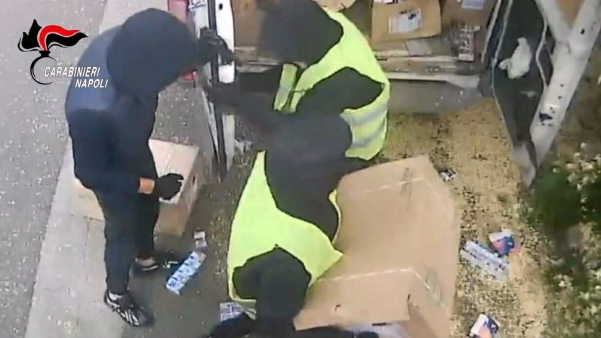 Rapina al corriere dei tabacchi, anche un minore tra i sei arrestati - 