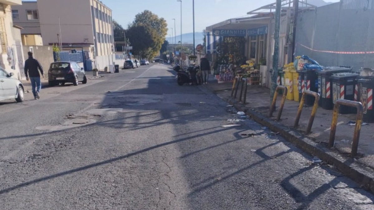 Ognissanti, degrado al cimitero - 